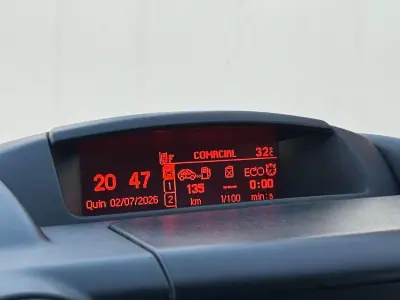 Citroën 2018 - 10950 EUR, 145000 km - AUTO.MOTO.pt - 145000km - foto 15 de 26
