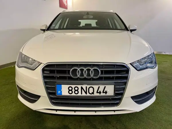 Audi A3 Sportback 2013 - 12500 EUR, 175000 km - AUTO.MOTO.pt - 175000km - foto 2 de 25
