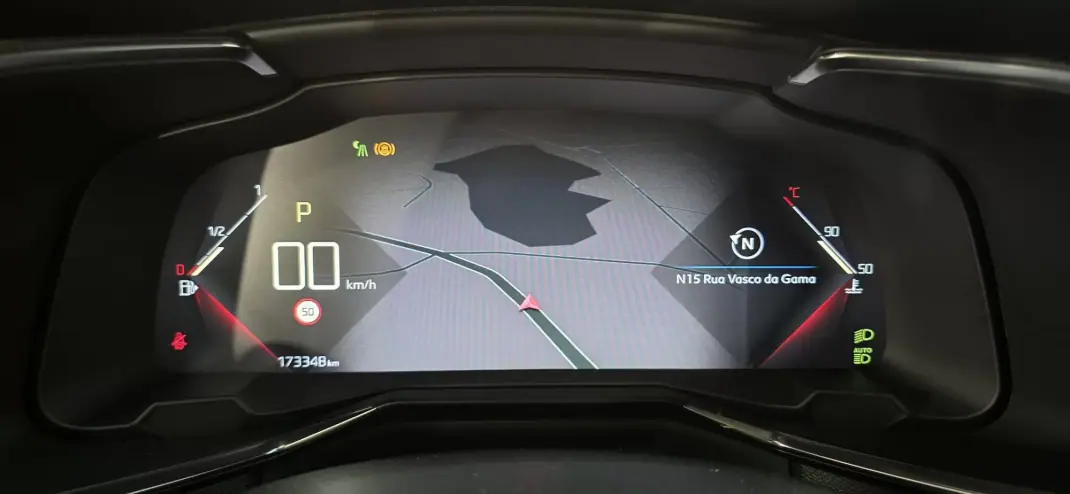 DS DS7 Crossback 2019 - 20990 EUR, 170000 km - AUTO.MOTO.pt - 170000km - foto 59 de 59