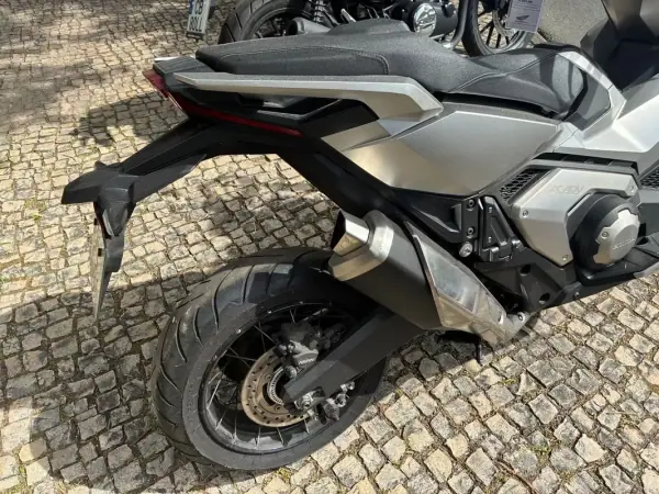 Honda 599 2021 - 8950 EUR, 46150 km - AUTO.MOTO.pt - 46150km - foto 5 de 14