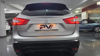 Nissan Qashqai 2015 - 17990 EUR, 157000 km - AUTO.MOTO.pt - 157000km - foto 19 de 24
