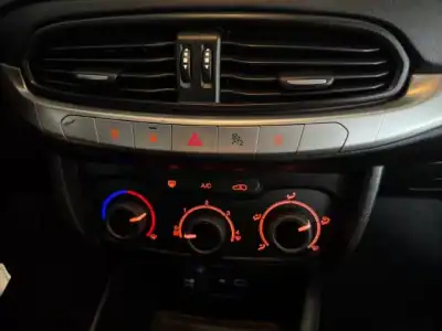 Fiat Tipo 2019 - 11900 EUR, 96003 km - AUTO.MOTO.pt - 96003km - foto 12 de 12