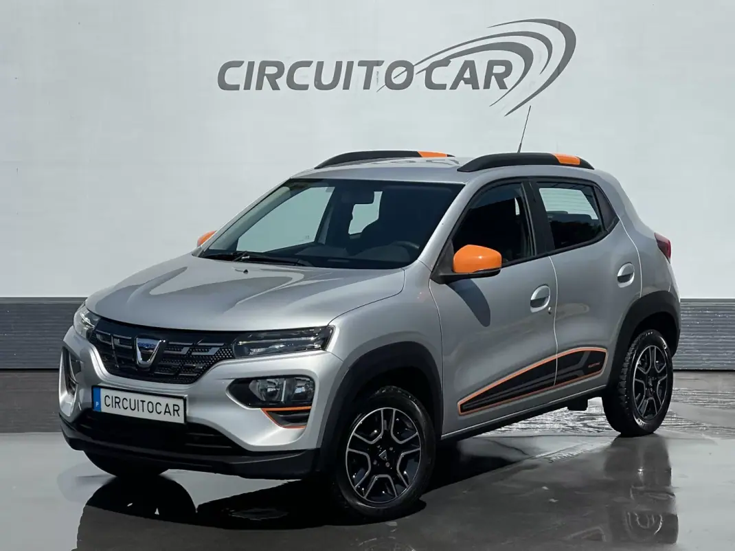 Dacia Spring 2021 - 10850 EUR, 17296 km - AUTO.MOTO.pt - 17296km - foto 1 de 32