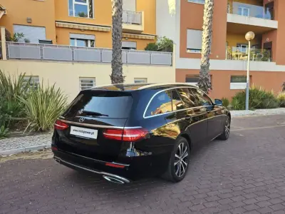 Mercedes-Benz E 300 2020 - 29980 EUR, 140000 km - AUTO.MOTO.pt - 140000km - foto 16 de 20