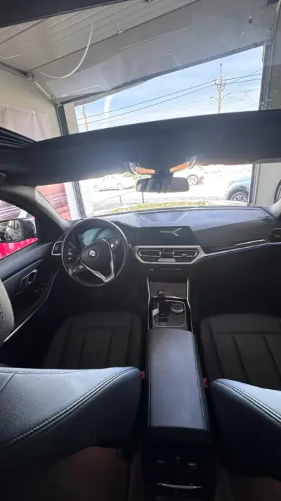 BMW 330e 2021 - 22900 EUR, 213000 km - AUTO.MOTO.pt - 213000km - foto 7 de 13