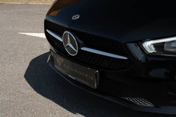 Mercedes-Benz CLA 250 2022 - 27900 EUR, 135350 km - AUTO.MOTO.pt - 135350km - foto 4 de 23