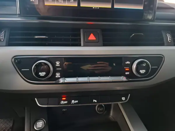 Audi A4 Avant 2023 - 34490 EUR, 56500 km - AUTO.MOTO.pt - 56500km - foto 41 de 46