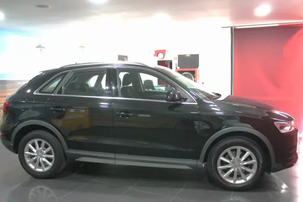 Audi Q3 2016 - 19990 EUR, 179900 km - AUTO.MOTO.pt - 179900km - foto 2 de 13