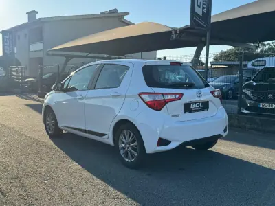 Toyota Yaris 2018 - 11990 EUR, 105000 km - AUTO.MOTO.pt - 105000km - foto 5 de 28