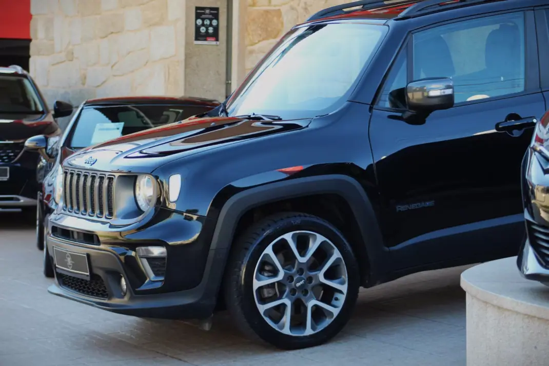 Jeep Renegade 2022 - 18990 EUR, 99500 km - 99500km - foto 47 de 49