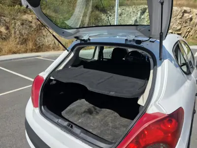 Peugeot 207 2008 - 2990 EUR, 360000 km - 360000km - foto 4 de 7