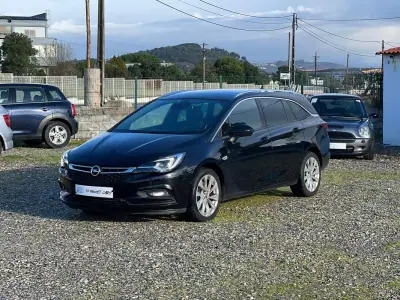 Opel Astra Sports Tourer 2018 - 12984 EUR, 97000 km - AUTO.MOTO.pt - 97000km - foto 24 de 26