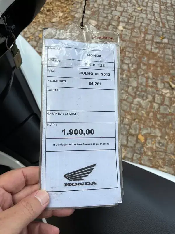 Honda PCX 125 2012 - 1900 EUR, 64269 km - AUTO.MOTO.pt - 64269km - foto 12 de 12