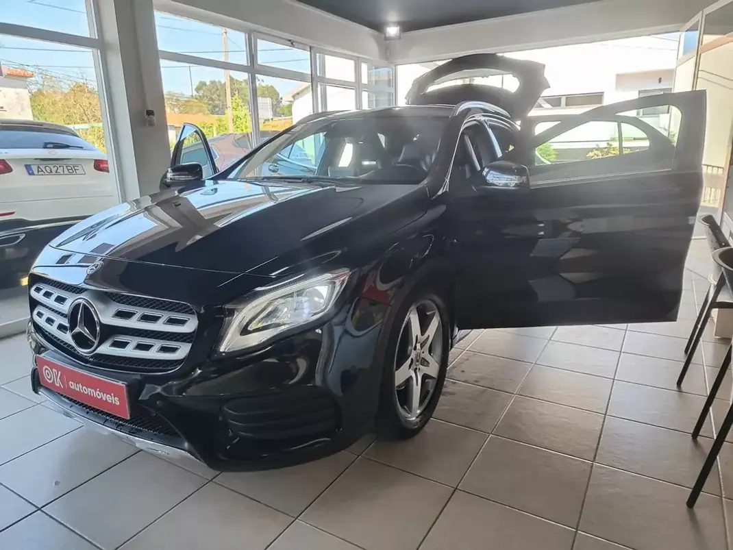 Mercedes-Benz GLA 200 2018 - 22750 EUR, 191200 km - AUTO.MOTO.pt - 191200km - foto 21 de 36