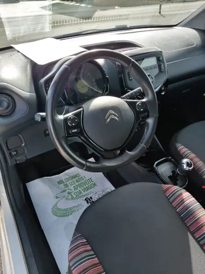 Citroën C1 2019 - 13900 EUR, 59000 km - AUTO.MOTO.pt - 59000km - foto 3 de 11
