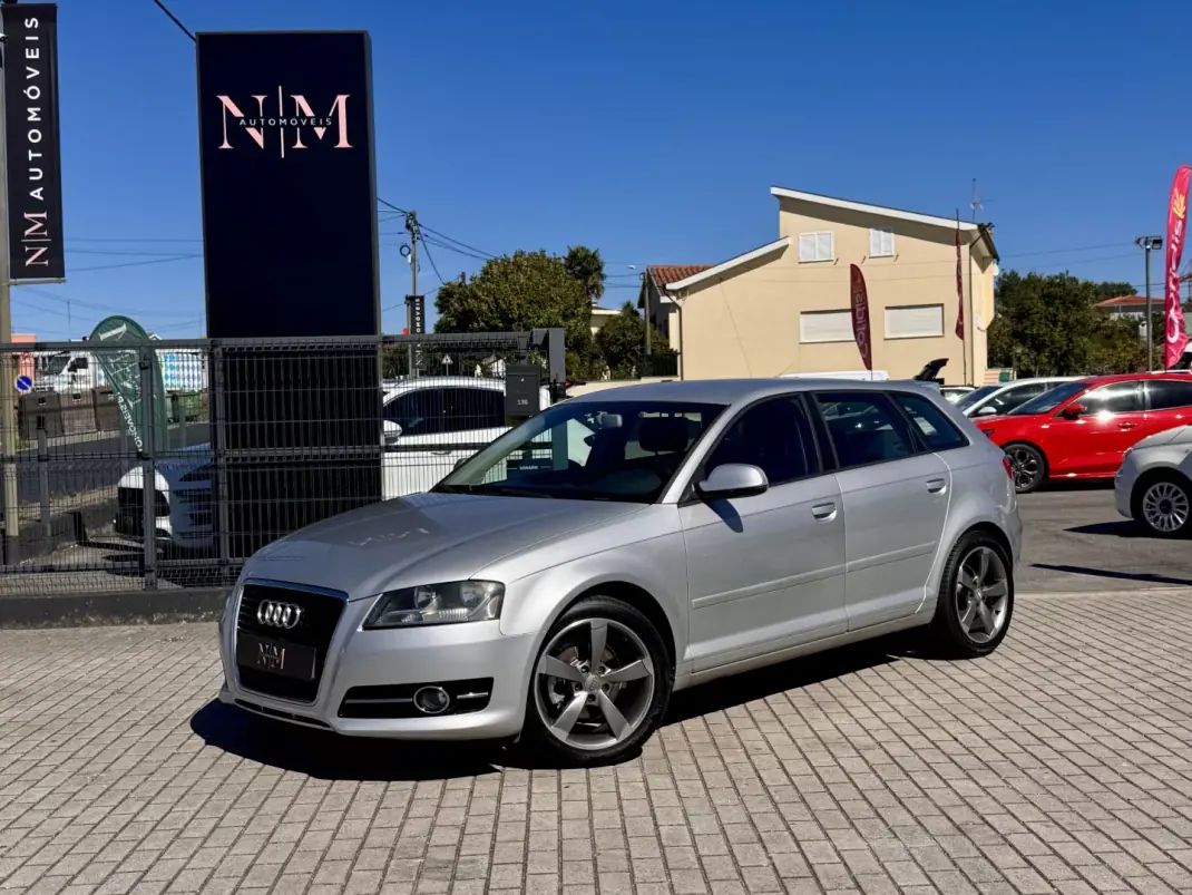 Audi A3 Sportback 2010 - 8990 EUR, 226000 km - 226000km - foto 1 de 19