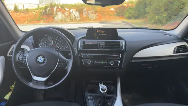 BMW 116 2015 - 9990 EUR, 227000 km - AUTO.MOTO.pt - 227000km - foto 13 de 13