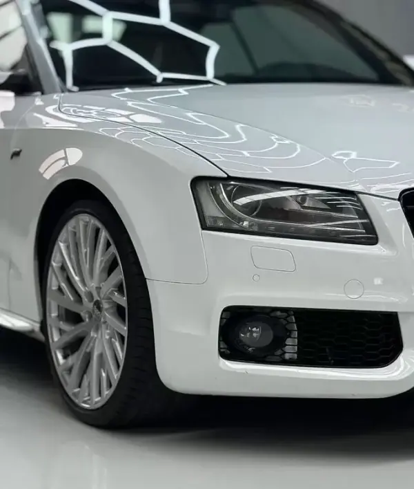 Audi A5 Cabrio 2009 - 16950 EUR, 195556 km - AUTO.MOTO.pt - 195556km - foto 14 de 38