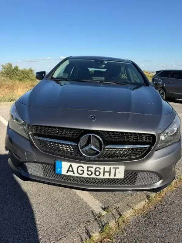 Mercedes-Benz CLA 180 2017 — foto 2 de 28