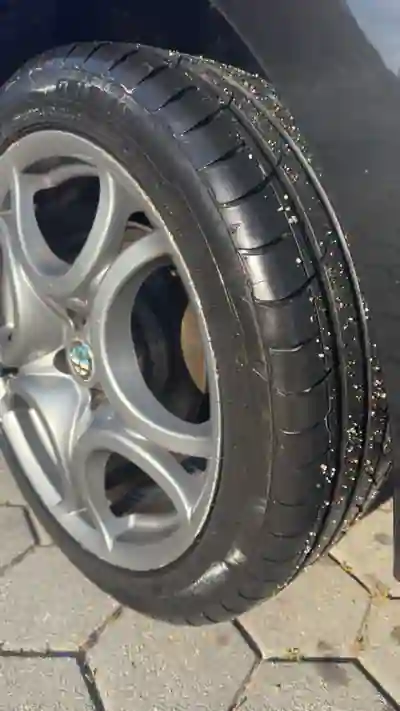 Alfa Romeo MiTo 2010 - 6000 EUR, 150000 km - AUTO.MOTO.pt - 150000km - foto 4 de 11