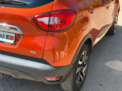 Renault Captur 2016 - 11900 EUR, 102000 km - AUTO.MOTO.pt - 102000km - foto 34 de 50