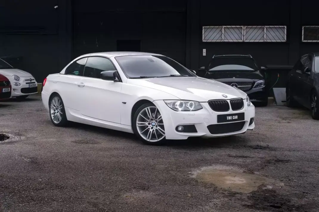 BMW 320 2016 - 18900 EUR, 230000 km - AUTO.MOTO.pt - 230000km - foto 1 de 28