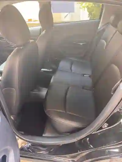 Mitsubishi Space Star 2018 - 10200 EUR, 110100 km - AUTO.MOTO.pt - 110100km - foto 6 de 9
