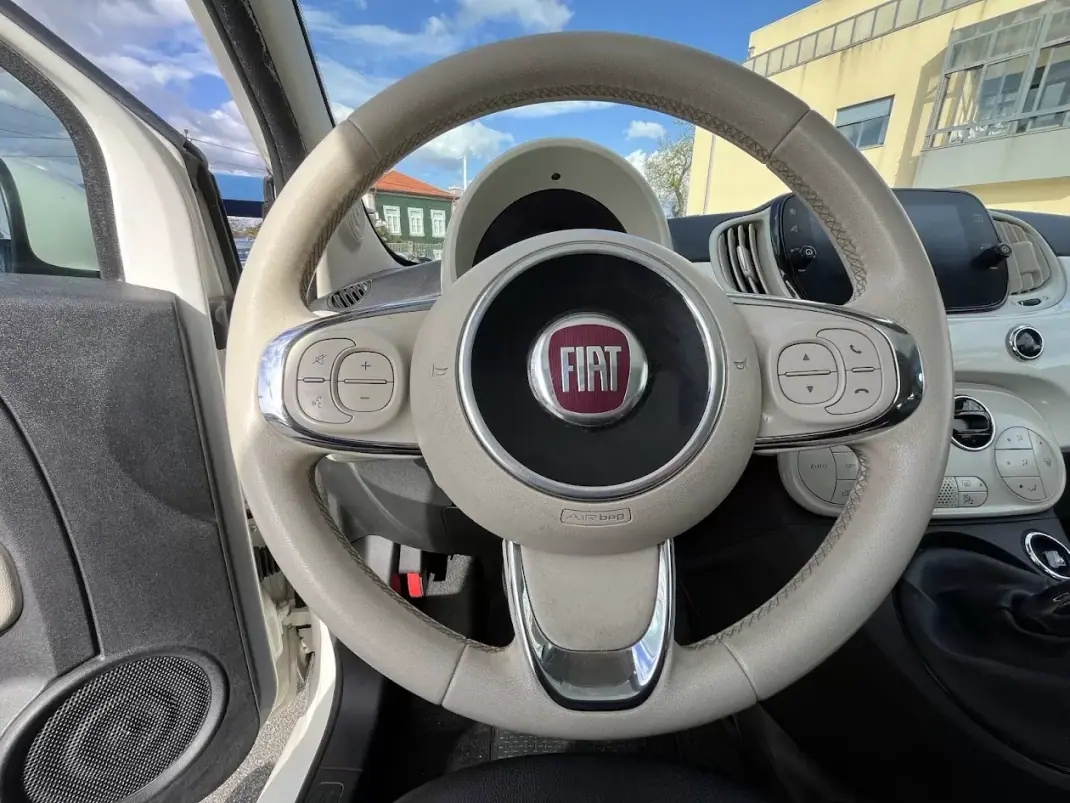 Fiat 500 2021 - 9750 EUR, 105000 km - AUTO.MOTO.pt - 105000km - foto 4 de 7