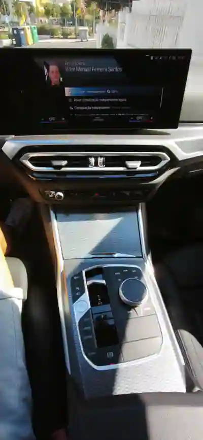 BMW 330 2023 - 39500 EUR, 41500 km - 41500km - foto 8 de 12