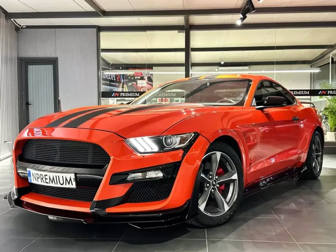 Ford Mustang 2015 - 49990 EUR, 122000 km - AUTO.MOTO.pt - 122000km - foto 15 de 54