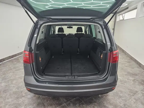 SEAT Alhambra 2011 - 12650 EUR, 216141 km - AUTO.MOTO.pt - 216141km - foto 24 de 51