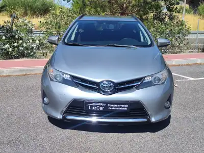 Toyota Auris Touring Sports 2015 - 12980 EUR, 229000 km - AUTO.MOTO.pt - 229000km - foto 3 de 39