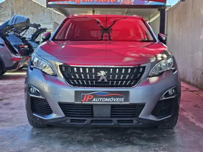 Peugeot 3008 2020 - 13999 EUR, 104000 km - AUTO.MOTO.pt - 104000km - foto 2 de 14