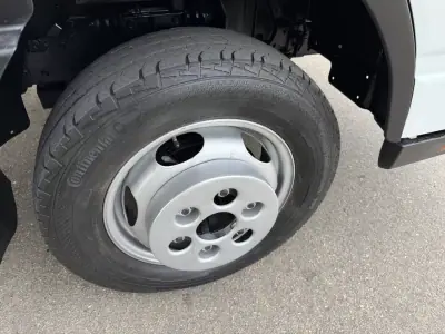 Mitsubishi 2013 - 23990 EUR, 115000 km - AUTO.MOTO.pt - 115000km - foto 21 de 24