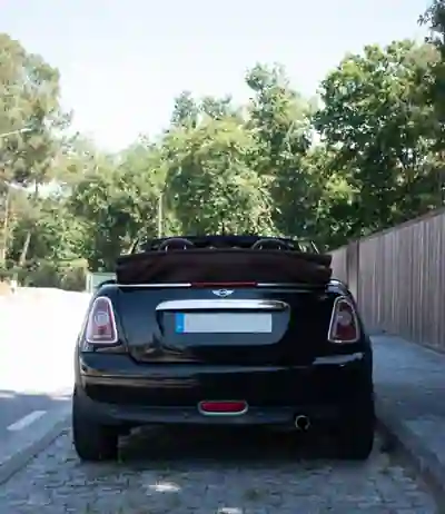 MINI Cooper 2009 - 8999 EUR, 190000 km - AUTO.MOTO.pt - 190000km - foto 4 de 12