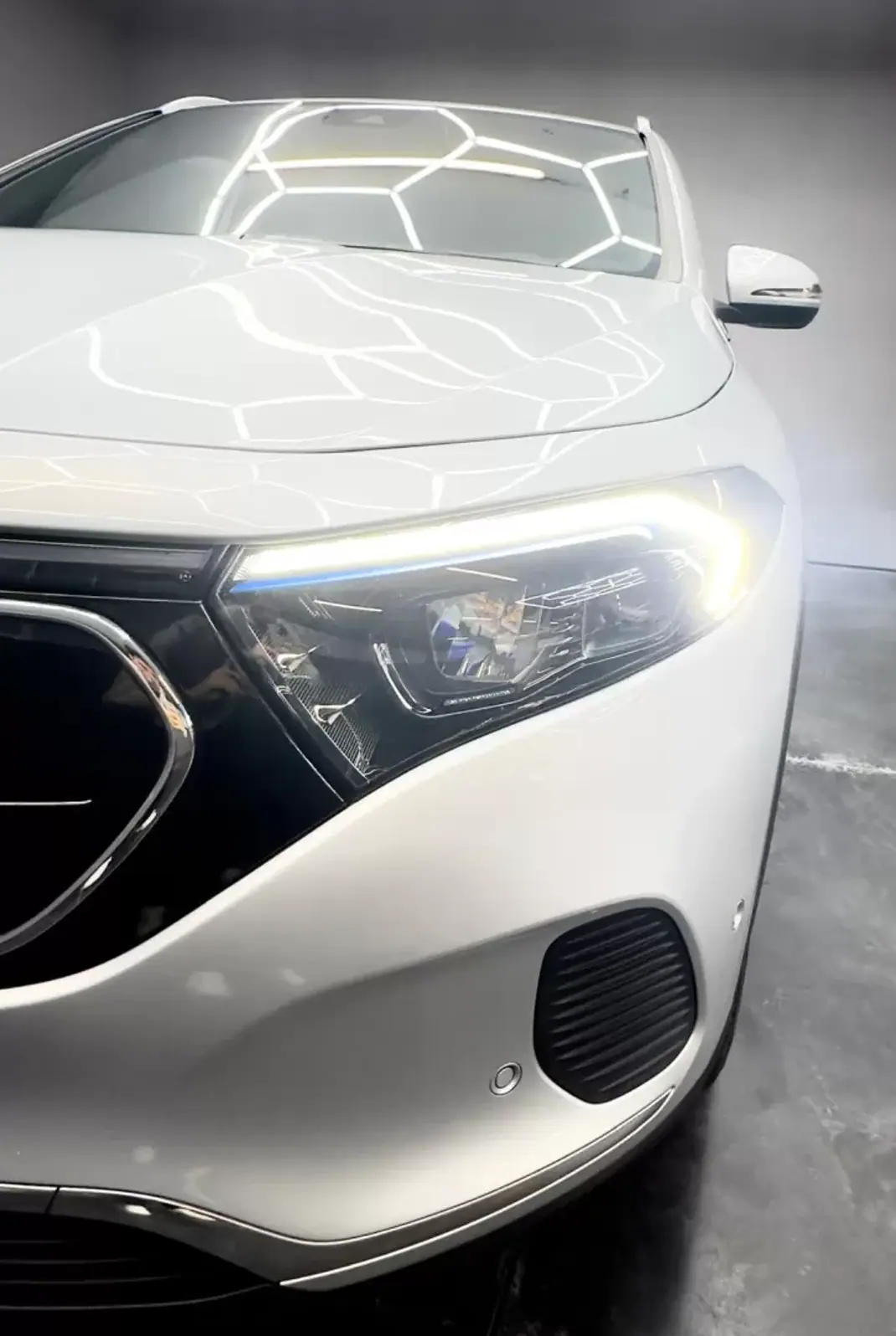 Mercedes-Benz EQA 2022 - 32900 EUR, 83000 km - AUTO.MOTO.pt - 83000km - foto 8 de 23
