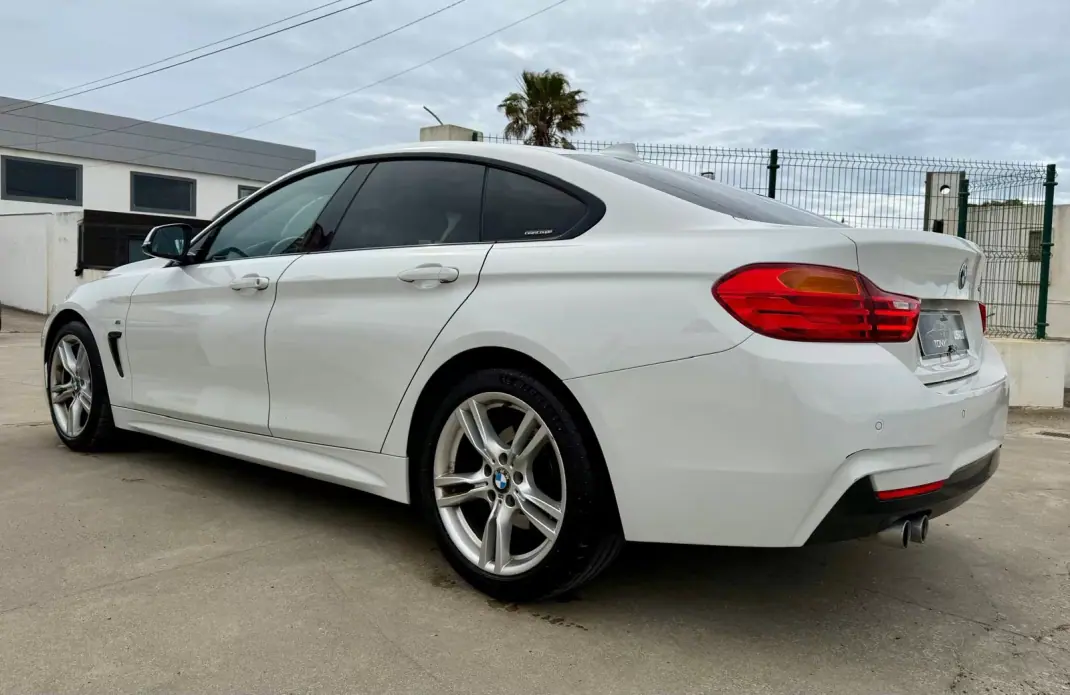 BMW 420 Gran Coupé 2017 - 31490 EUR, 98000 km - AUTO.MOTO.pt - 98000km - foto 33 de 39