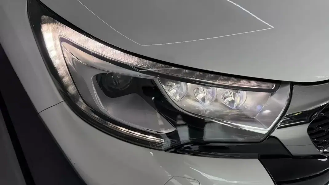 DS DS4 Crossback 2017 - 12990 EUR, 75491 km - 75491km - foto 8 de 29