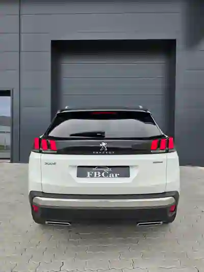 Peugeot 3008 2018 - 22290 EUR, 95000 km - AUTO.MOTO.pt - 95000km - foto 7 de 10