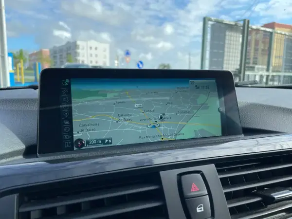 BMW 420 Gran Coupé 2015 - 19950 EUR, 221587 km - AUTO.MOTO.pt - 221587km - foto 28 de 37