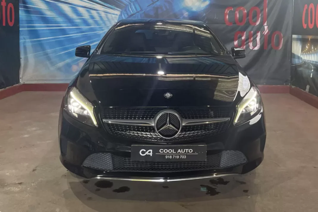 Mercedes-Benz A 200 2016 - 18450 EUR, 188000 km - AUTO.MOTO.pt - 188000km - foto 2 de 42