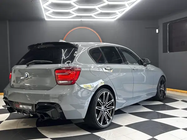 BMW 118 2012 - 13990 EUR, 263000 km - 263000km - foto 13 de 27