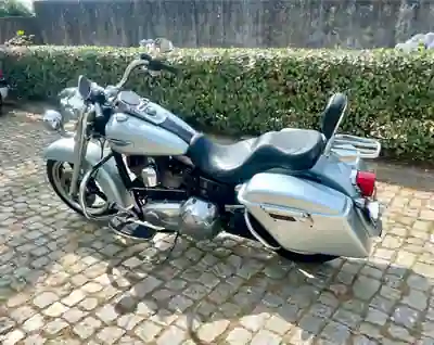 Harley-Davidson Dyna Glide Switchback 2012 - 11990 EUR, 27000 km - foto 3 de 8