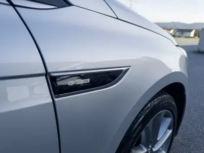 Renault Mégane Sport Tourer 2016 - 13990 EUR, 163000 km - AUTO.MOTO.pt - 163000km - foto 13 de 47