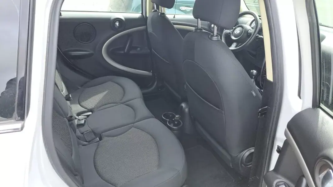 MINI Countryman 2014 - 12890 EUR, 124321 km - AUTO.MOTO.pt - 124321km - foto 30 de 43