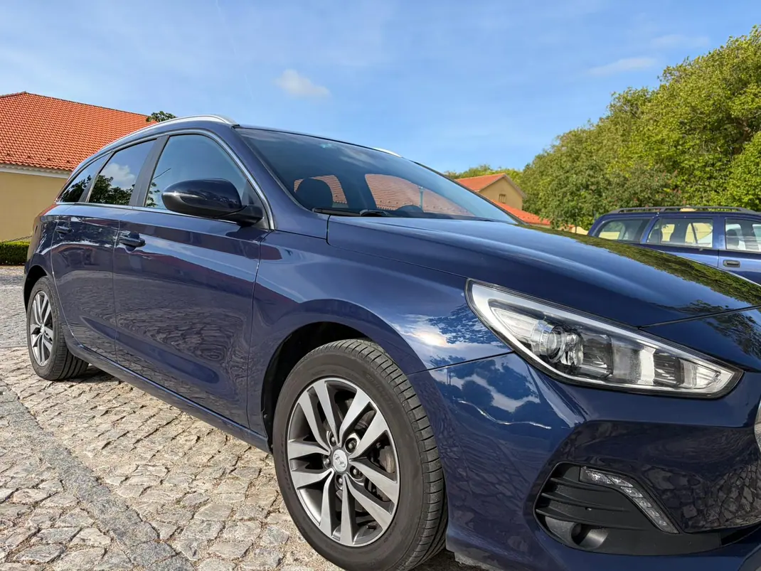 Hyundai i30 CW 2020 - 10900 EUR, 159000 km - AUTO.MOTO.pt - 159000km - foto 13 de 13