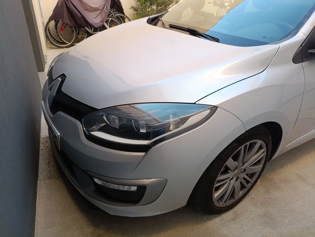 Renault Mégane Sport Tourer 2015 - 10500 EUR, 82000 km - 82000km - foto 8 de 12