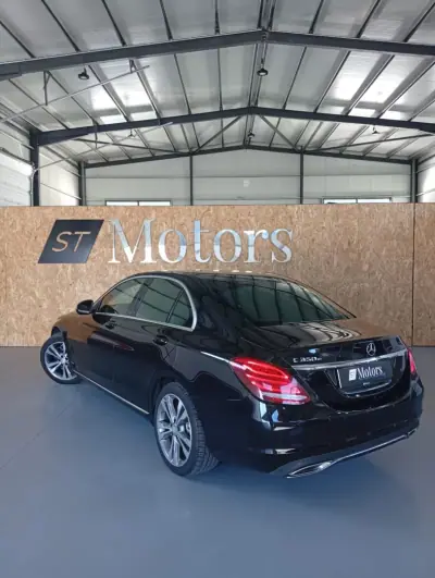 Mercedes-Benz C 350 2016 - 24950 EUR, 129659 km - AUTO.MOTO.pt - 129659km - foto 3 de 18