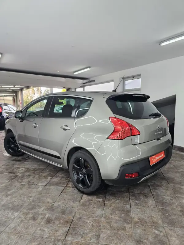 Peugeot 3008 2013 - 10990 EUR, 238991 km - AUTO.MOTO.pt - 238991km - foto 7 de 26