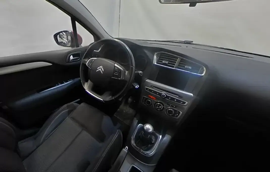 Citroën C4 2017 - 9990 EUR, 167000 km - 167000km - foto 15 de 27